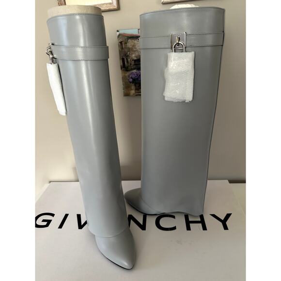 Givenchy Shark Lock Knee High Boots Womens Size 39 Grey Leather New Shoes - Picture 15 of 16